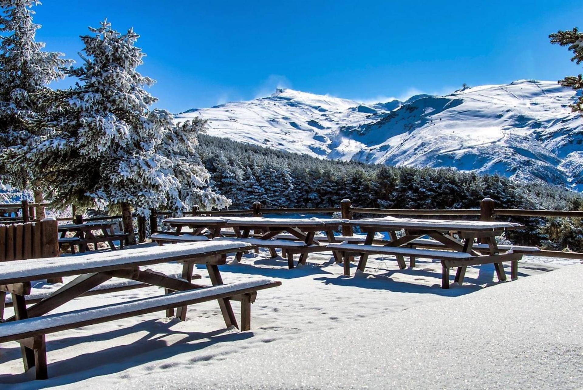 Ski & Snow Apartmentos By Todosierranevada - Plaza Principal Junto A Los Telecabinas Sierra Nevada Exterior photo